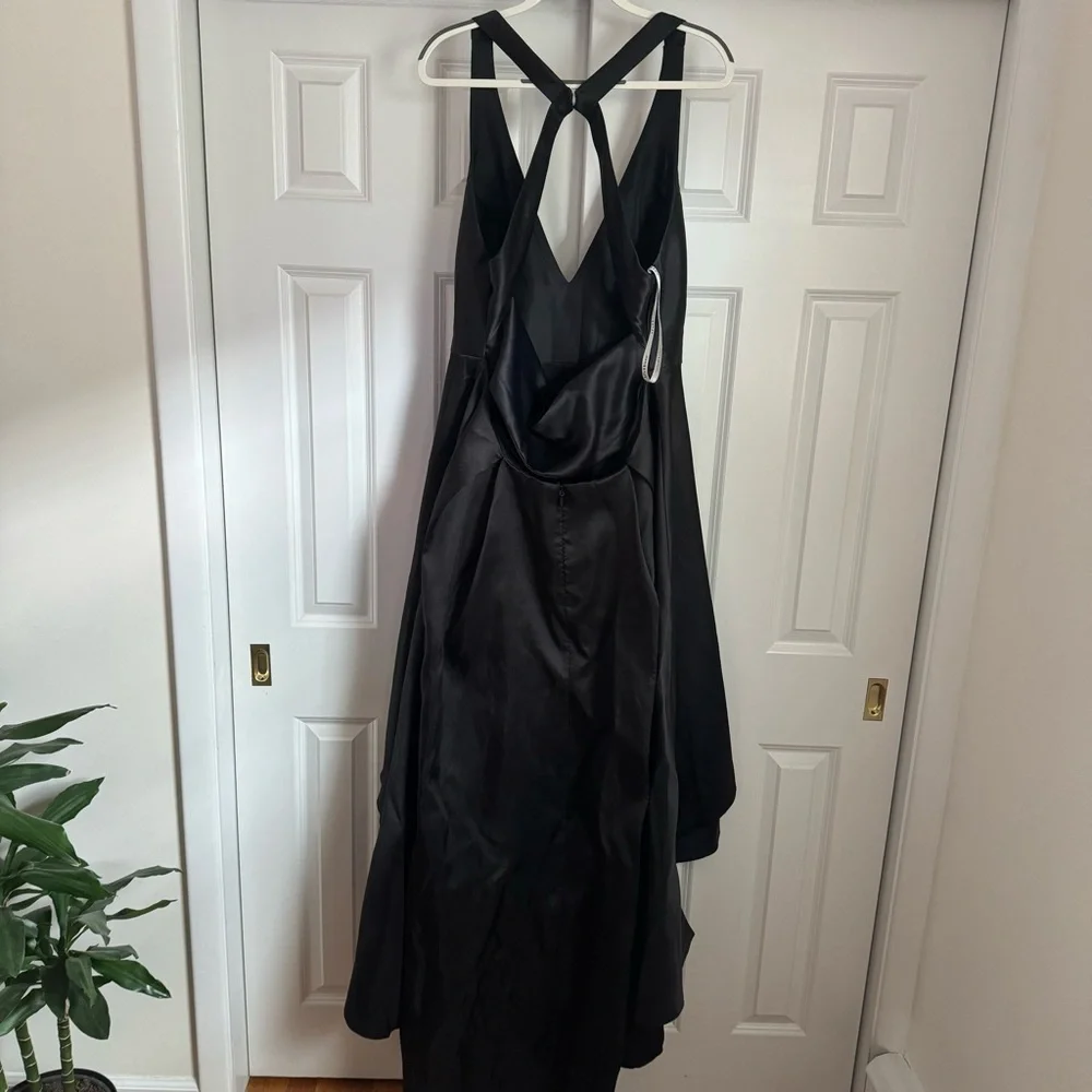 JJ’s House: A-line V-neck Asymmetrical Satin Evening Dress (USED ONCE) - Picture 7 of 10